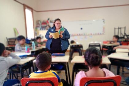mas de 586 mil estudiantes de primaria en romita recibiran Más de 586 mil estudiantes de primaria en Romita recibirán útiles gratuitos.