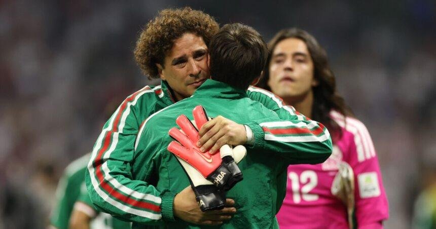 Memo Ochoa anuncia su retiro en emotivo mensaje a su familia y México