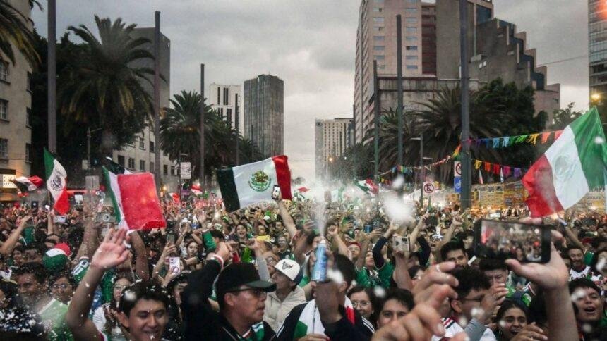 Metrobús de la CDMX cerrará estaciones por partido México-Inglaterra.