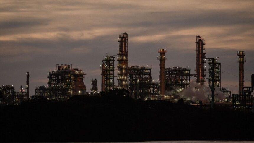 nuevo incendio en la refineria dos bocas tras fuga de Nuevo incendio en la refinería Dos Bocas tras fuga de aceite