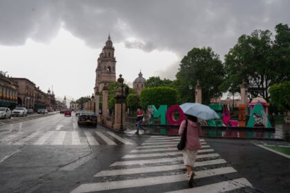 Onda tropical generará lluvias intensas en Michoacán este jueves