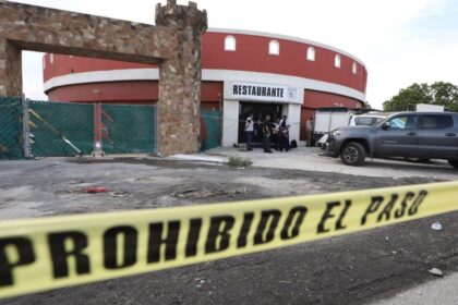 padres de debanhi escobar exigen investigar hallazgo de cuerpo en Padres de Debanhi Escobar exigen investigar hallazgo de cuerpo en motel