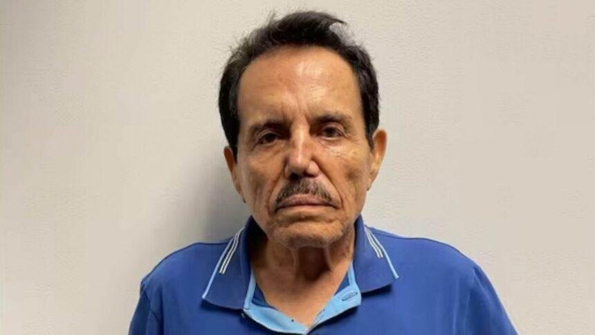 Piloto de “El Mayo” Zambada arrestado en México por posesión de armas