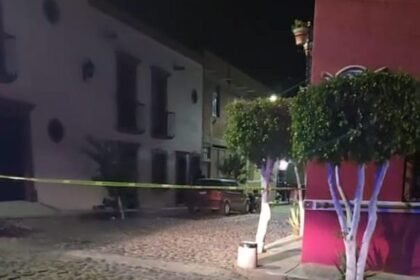 Policía Municipal detiene a hombre que amenazaba a su hijo en Olimpo