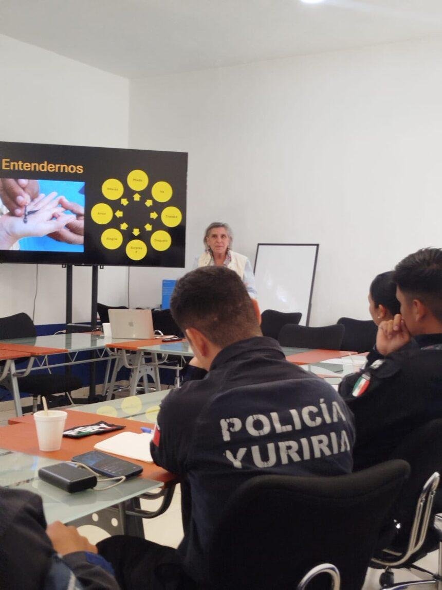 Policías turísticos de Pueblos Mágicos mejoran su capacitación para atender visitantes
