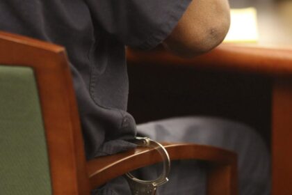 procesan a menor de 13 anos por agresion fisica y Procesan a menor de 13 años por agresión física y sexual a niña.