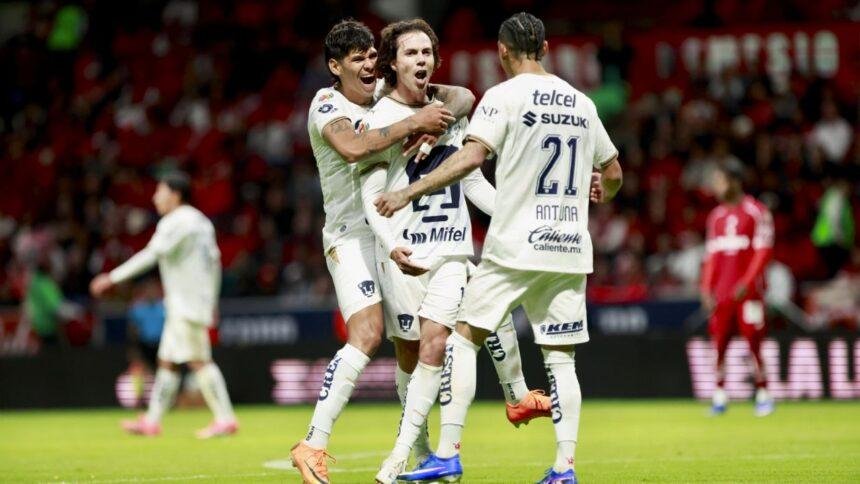 Pumas logra su primer triunfo venciendo a Toluca en el Infierno