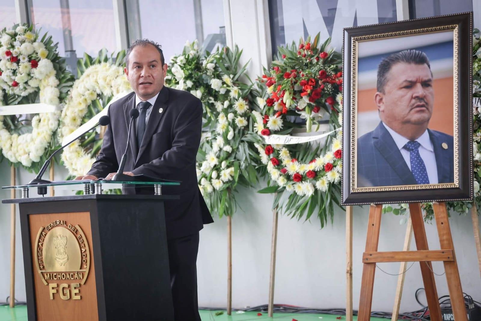 rinden homenaje postumo a julio meza gaona asesinado en morelia Rinden homenaje póstumo a Julio Meza Gaona, asesinado en Morelia