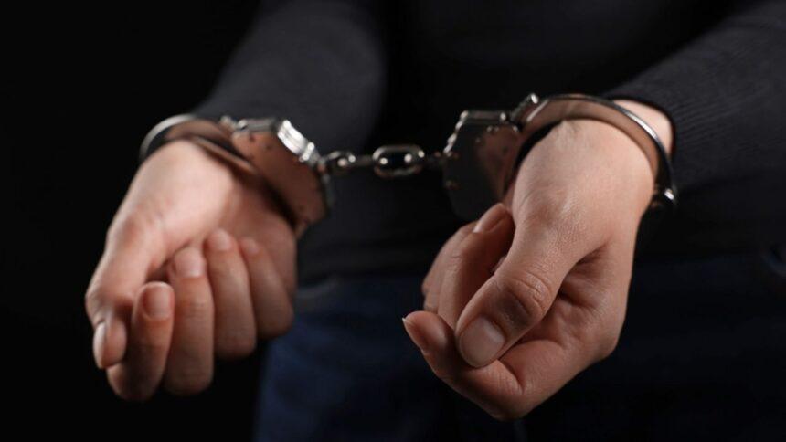 rusia impone 12 anos de prision a periodista por transferencias Rusia impone 12 años de prisión a periodista por transferencias a Ucrania