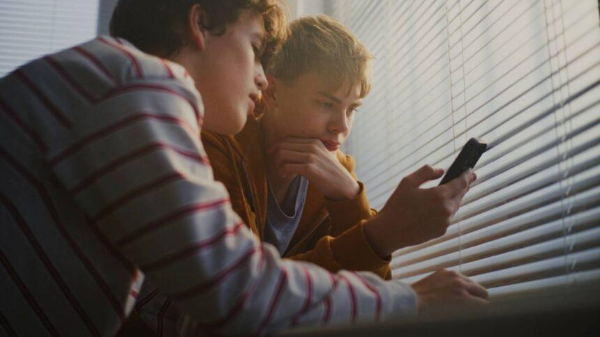 Seis adolescentes arrestados en Bélgica por amenaza de ataque escolar en TikTok
