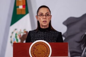Sheinbaum afirma que relaciones con Ecuador permanecen rotas tras intervención en México.