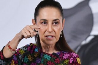Sheinbaum confirma falta de comunicación con Keiko Fujimori tras elecciones en Perú