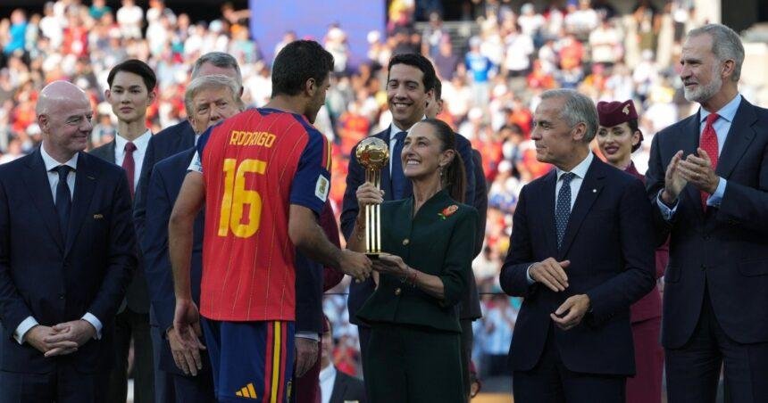 sheinbaum entrega balon de oro a rodri tras victoria de Sheinbaum entrega Balón de Oro a Rodri tras victoria de España