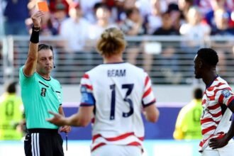 Trump elogia decisión sobre tarjeta roja a Balogun tras revisión de Infantino