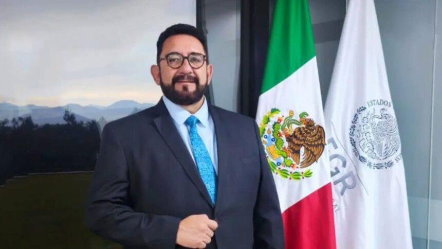 Ulises Lara rechaza señalamientos tras su salida de la FGR