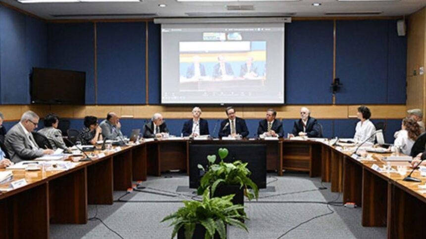 UNAM forma comisión técnica para evaluar examen de ingreso a licenciatura