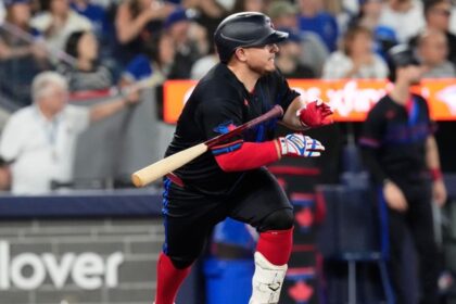 Alejandro Kirk comanda a Blue Jays ante Yankees con jonrón y doble