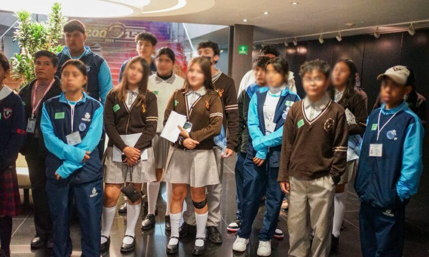 Alumnos de San José de Iturbide brillan en viaje académico a la CDMX