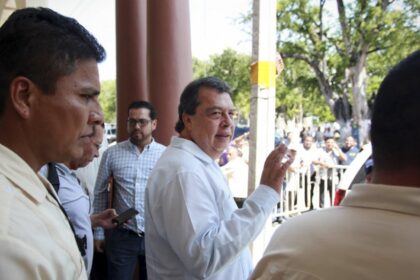 angel aguirre detenido por presunto encubrimiento en caso ayotzinapa Ángel Aguirre detenido por presunto encubrimiento en caso Ayotzinapa
