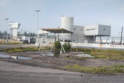 Ángel Aguirre, exgobernador, aguarda audiencia tras permanecer en el Altiplano