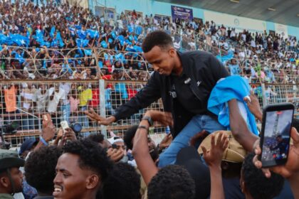 arbitro somali deportado dirigira la supercopa entre psg y aston Árbitro somalí deportado dirigirá la Supercopa entre PSG y Aston Villa