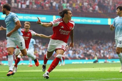 Arsenal destroza al Manchester City y gana la Community Shield tras Guardiola