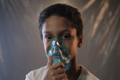 Bacterias que protegen a niños del asma y las alergias: estudio reciente