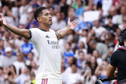 Bellingham brilla y el Real Madrid golea al Málaga para seguir perfecto