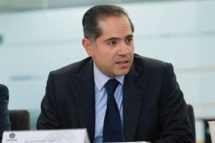 Bolaños-Cacho ofrece apego a la ley y neutralidad al presidir Diputados