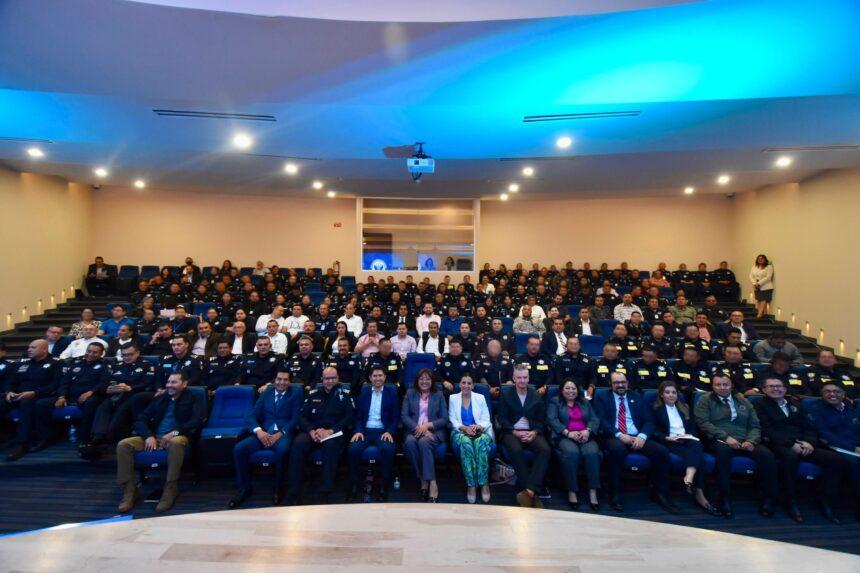 Capacitación en modelo internacional para mandos y analistas de Guanajuato