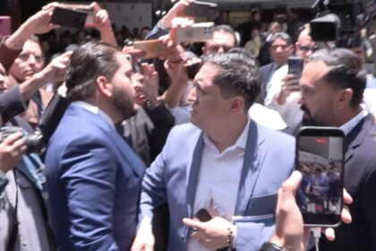 carlos gutierrez y arturo avila protagonizan acalorada confrontacion en la Carlos Gutiérrez y Arturo Ávila protagonizan acalorada confrontación en la Permanente