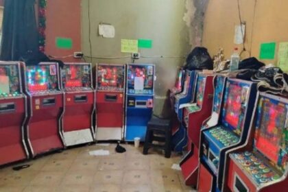 detienen a 14 en jalisco por robo de patin electrico Detienen a 14 en Jalisco por robo de patín eléctrico y casino clandestino