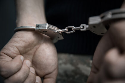 Detienen a presunto ladrón de conductores de plataformas en Chapala