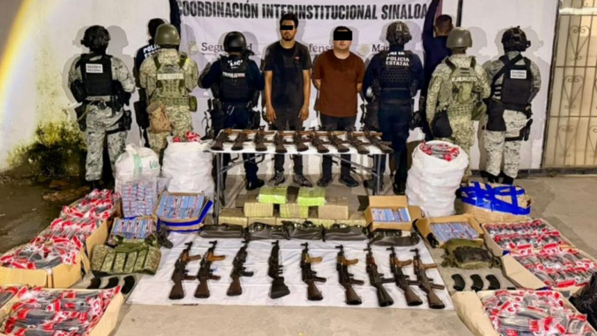 Detienen en Mazatlán a dos presuntos integrantes del Cártel de Sinaloa y les aseguran arsenal