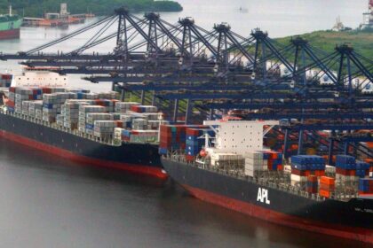 Empresarios advierten aumento del 70% en costos de transporte marítimo