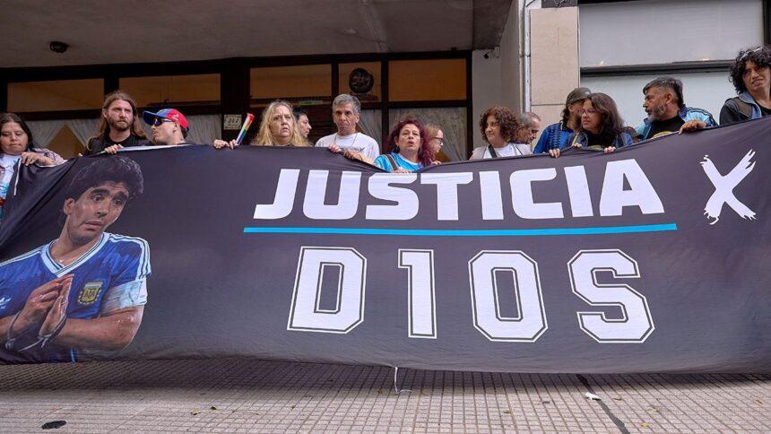 Estudios del juicio por la muerte de Maradona eran de su padre