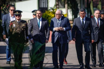 Exdirector DEA pide a Harfuch operación hacia EU y cuentas para Rocha