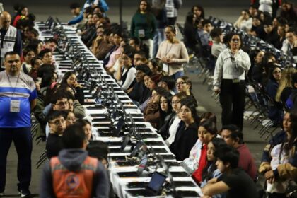 Fallas técnicas y baja asistencia hacen que UNAM evalúe pruebas en línea