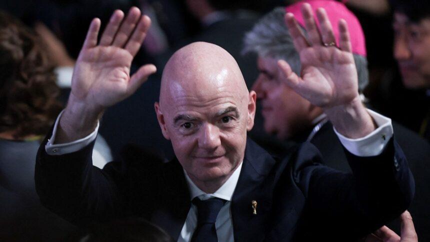 FIFA despide al director de operaciones por criticar el plan de Infantino