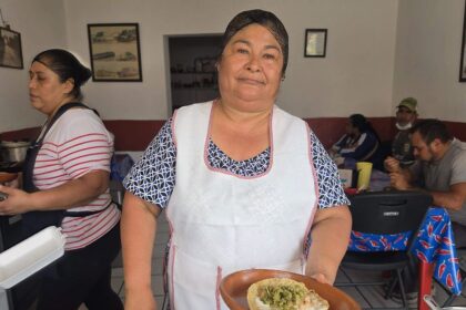 Fonda de Doña Rafaela sobrevive más de 20 años en Obregón