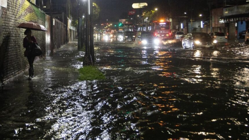 Fuerte alerta por lluvias en 23 estados de México ante riesgo de inundaciones