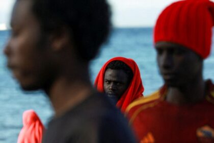 Fuerzas marroquíes impiden a 148 migrantes cruzar la frontera con Ceuta