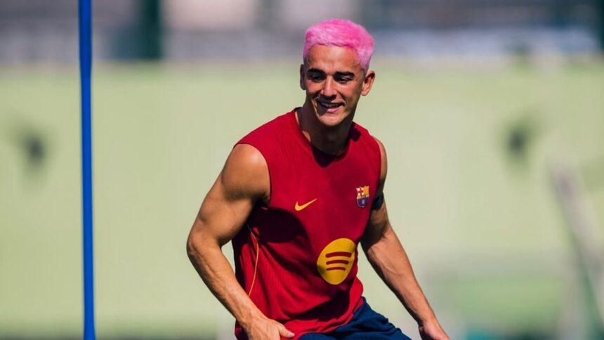 Gavi se tiñe el pelo de rosa tras el título mundial de España
