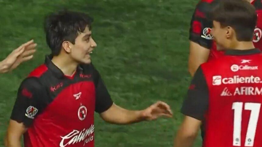 Gilberto Mora sentencia a Xolos con doblete de penaltis ante Keylor Navas