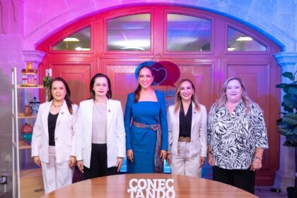 gobernadora de guanajuato suma a familias de los 46 municipios Gobernadora de Guanajuato suma a familias de los 46 municipios