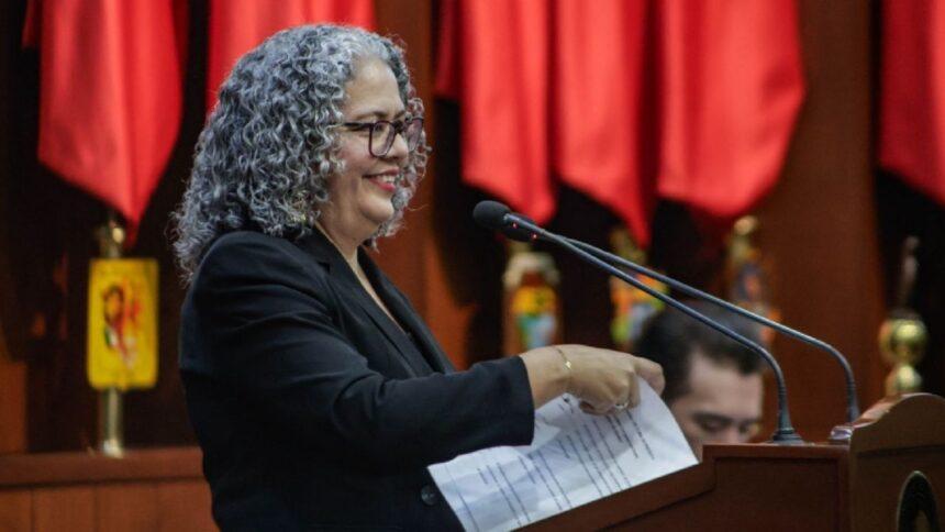 Gobernadora interina de Sinaloa promete reconstruir confianza, justicia y paz