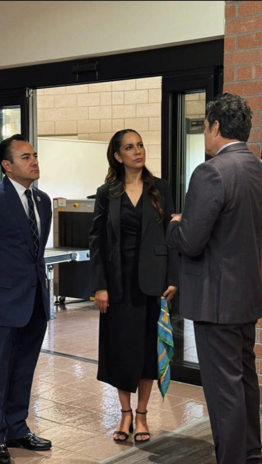 Gobernadora Libia Dennise visita Centro de Inteligencia de El Paso Texas