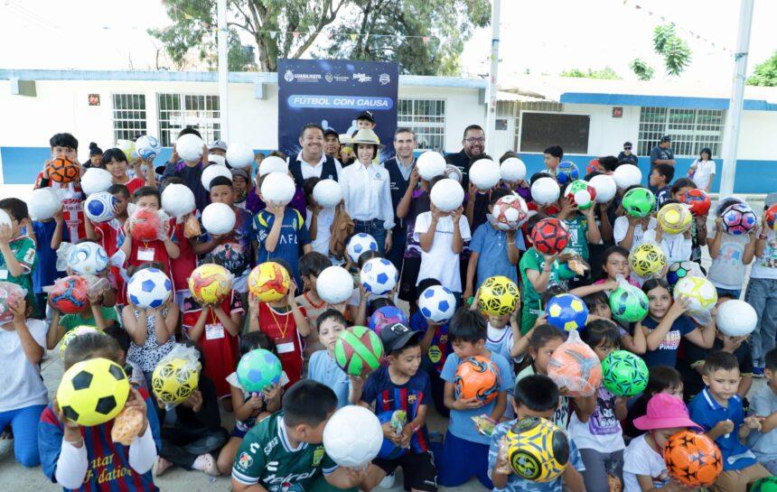 Gobierno de la Gente entregará 6 mil balones mediante el Voluntariado