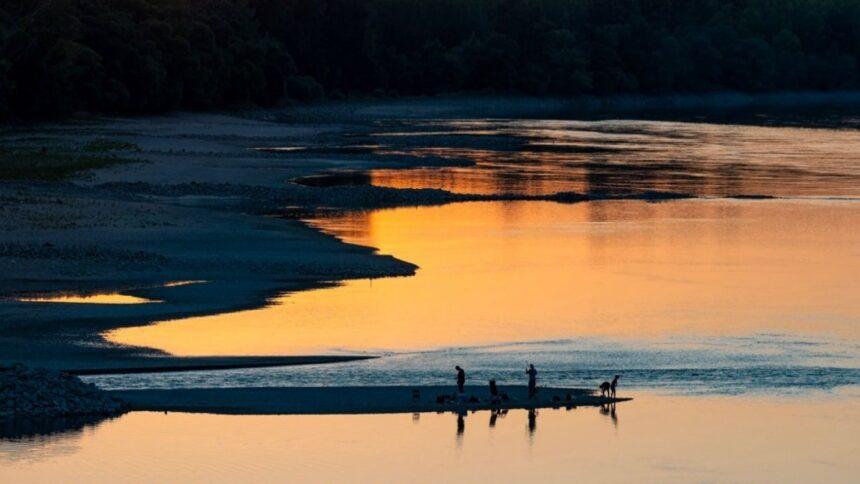 Hungría apaga central nuclear por escasez de agua en el Danubio