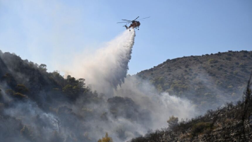 Incendios: Bélgica, Reino Unido, Francia y Grecia; dos muertos cerca de Atenas